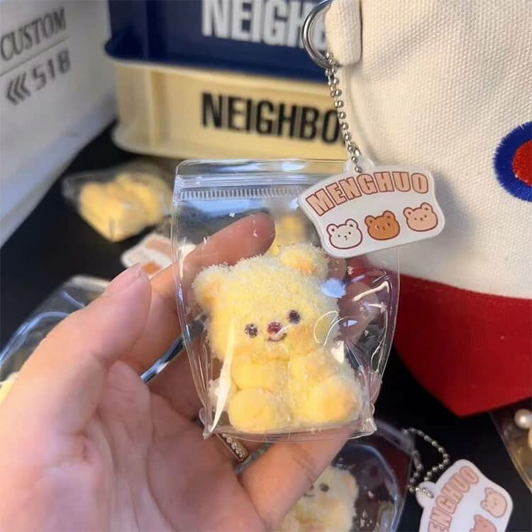 収納 ケース チャック付き グッズ ボールチェーン付き 透明 クリア 袋 ポーチ スクイーズの袋 推し活 スクイーズ 45枚セット カン付き チャック袋 DIY 保護袋 スクイーズレジン用 ケース 小物入れ 小分け袋 ビニール袋 チャック付き 替え袋 収納 密封 防水 miyabi99-10016659 MIYABI99 楽天市場店 サンプル画像3