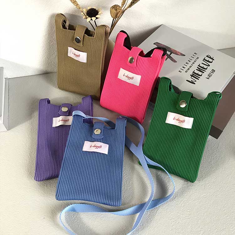ミニショルダー ニットバッグ スマホポシェット...の紹介画像3