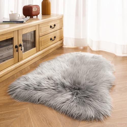 Ashler ラグマット カーペット 絨毯 毛足が長い 滑り止め付き 肌触りがいい ふわふわ 抗菌防ダニ おしゃれ 防音 冷房 床暖房対応 畳めて収納しやすい 洗える (60×90cm グレー)