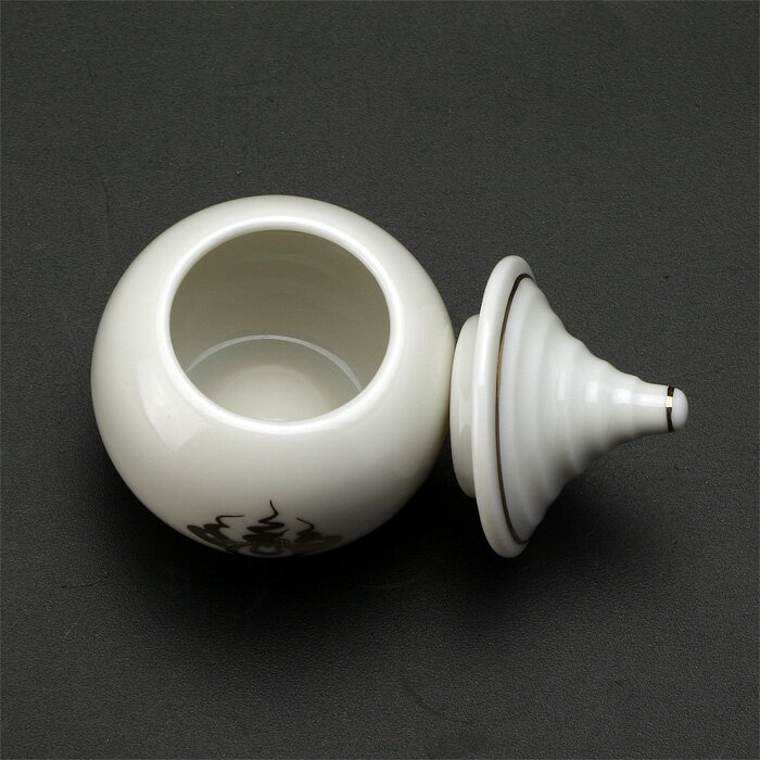 �� ���� ���� �ۡ� ��� ������ �ڰ����� 1��3ʬ ����4.7cm �⤵5.7cm ��ê ���� �������� ���׶� �ڴ� ���� ������ ������ ���� ��� �� ���ȥ�� ����ʪ ƫ��