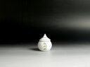 【 伊勢 宮忠 】【 水玉 金紋入 【御神前】 1寸8分 】幅5.5cm 高さ6.4cm 神棚 神具 金紋入り 神祭具 土器 金紋 紋入り お供え 神饌 水器 水 セトモノ 瀬戸物 陶器