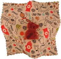 可愛らしいアニマルなどを象った松脂と、お揃いのデザインがプリントされた布の組み合わせがプレゼントに最適。引っかかりが強めで、張りのある音を出しやすいのが特徴。※布の絵柄は入荷時期により異なります。予めご了承下さい。