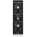 BEHRINGER ユーロラックモジュラーシンセシリーズの911A DUAL TRIGGER DELAYは2チャンネルのトリガーディレイモジュールです。 ※Trig InはS-Trigger仕様の設計となっています。 【Feature】 2つのチャンネルはそれぞれ2ms〜10秒のトリガーディレイタイムを設定ができます。 COUPLING MODEの設定により2つのチャンネルを完全独立、上段のS-TRIG INへの入力が下段にも送られるPARALLEL(並列)、上段のトリガーディレイの出力が下段に入力されるSERIES(直列)の切り替えが可能。 ※S-TRIG INは待機時0V/ON時+5〜10VのV-Trig/Gate信号を入力した場合、正常に動作しません。 【Spec】 ■サイズ:8HP ■Max Depth:27mm ■消費電流 +12V:6mA/-12V:16mA ※画像はイメージです。 ※この商品はモジュール型シンセサイザー（ユーロラック・モジュラーシンセ規格）です。単品での使用はできません。 いくつかのモジュールを組み合わせての使用となります。電源供給ユニット、マウントケースが別途必要です。