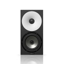 【製品概要】 どのようなプロのモニタリングセットアップにおいても、Amphion One15はお勧めできます。 このハイエンドのパッシブモニターは、ナチュラルで透明感のある本物のサウンドを提供するため、パッシブラジエーターとともに、カスタム設計のドライバー、高密度コーリアンウェーブガイド、絶縁されたエンクロージャーを搭載しています。 【製品仕様】 形式：2Way パッシブラジエーター ツイーター：25mm / 1inch チタニウム ミッドレンジ / ウーファー：15cm / 5.25inch アルミニウム クロスオーバー周波数：1600 Hz インピーダンス：8Ω 出力音圧レベル：84dB@2.83V / 1m 周波数特性：49 - 20,000Hz +/-3dB 許容入力：20 - 100W サイズ (H x W x D)：316 x 160 x 265 mm 重量：7kg