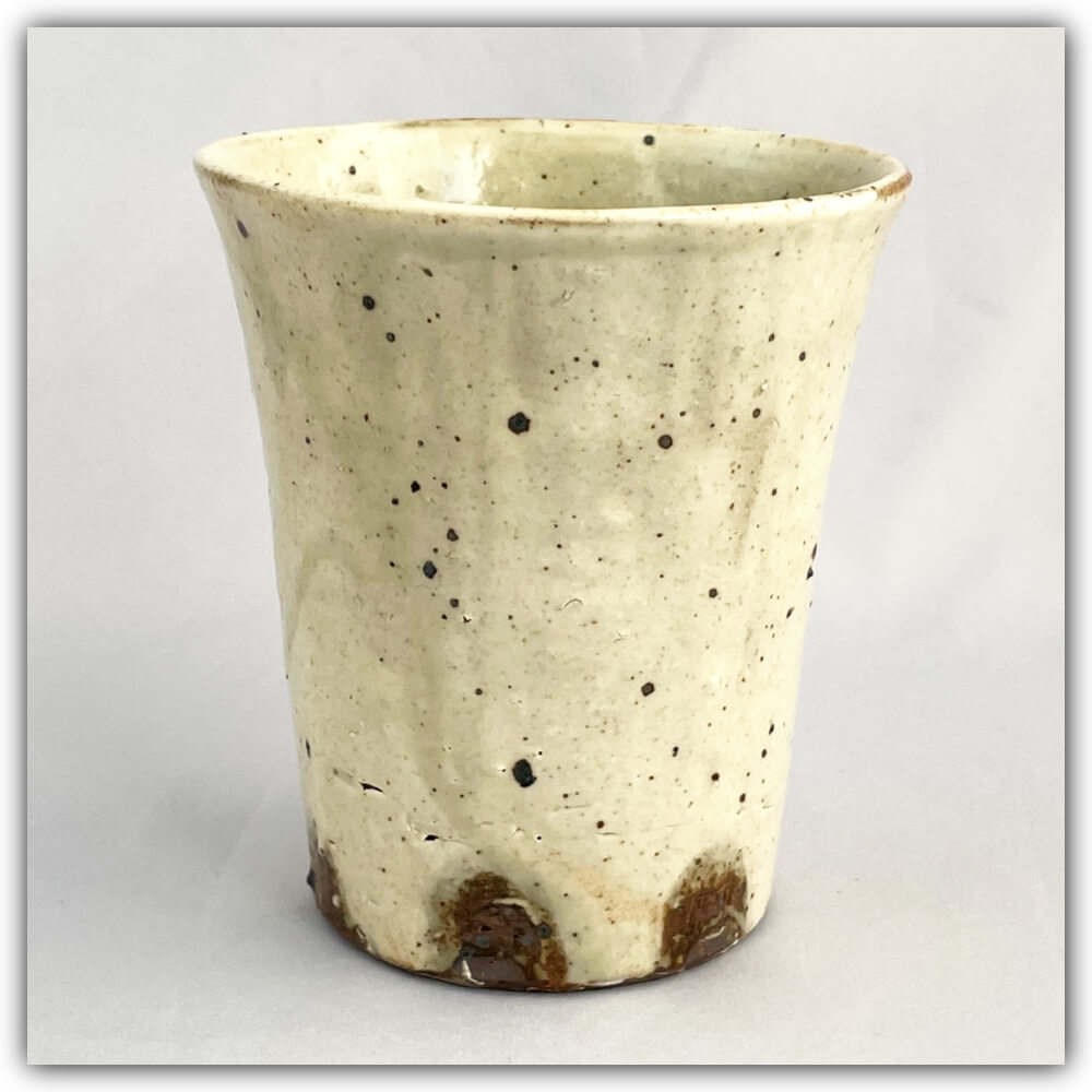 京焼 清水焼 フリーカップ 黄粉引 小 鈴華窯 鈴木智尋　さかずき 焼酎グラス コップ 和食器 化粧箱入 手づくり 和食器 清水焼 焼き物 陶器 ギフト プレゼントに お水・お茶 京都 おしゃれ 和モダン ナチュラル 和風 黄色