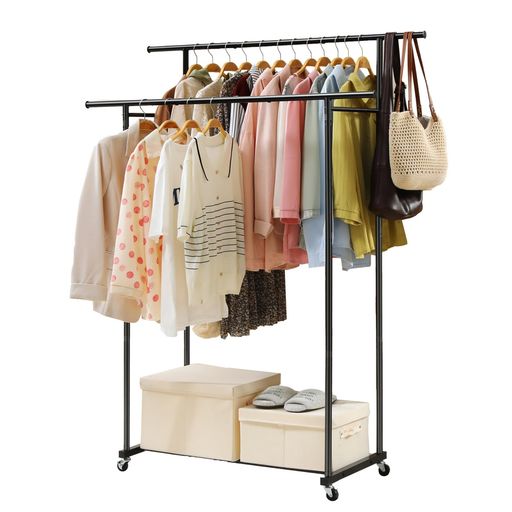 【ツインバーデザイン、多用途ストレージ】ダブルロッド洋服ラックは、柔軟にドレス、パンツなどを掛けるための高いロッドと低いロッドで設計されています。サイドの延長ロッドは、バッグ、帽子、ベルト、タオル、傘などを吊るすための余分な収納スペースを提供し、靴、スーツケースや荷物のための最下段の棚。 【高耐荷重】キャスター付き洋服ラック、頑丈で直径23mmのスチール製で、安定した構造設計により、このガーメントラックは変形することなく80kgまで保持することができます(ダブルロッドは60kg、ボトムシェルフは20kg) 【アップグレード組立方法】改良された構造を採用して、ハンガーラック各コネクティングロッドの間には、互いに転がり合うネジ山があり、ハンガーをスムーズにねじ込むことができ、時間を大幅に節約できる。ORLOTSONのホイール付きハンガーラック、他のネジによる取り付け方法よりも素早く取り付けられ、強固な接続が可能です。これにより、洋服ラック強度が増し、ぐらつきが少なくなる。 【複数のシナリオに対応するキャスター付き】360°回転キャスター付き衣装ラック、どのようなフロアでも洋服ラックスムーズな動きを確保。