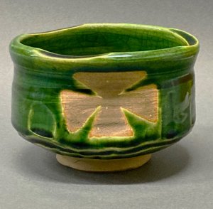 青織部クルス文茶碗