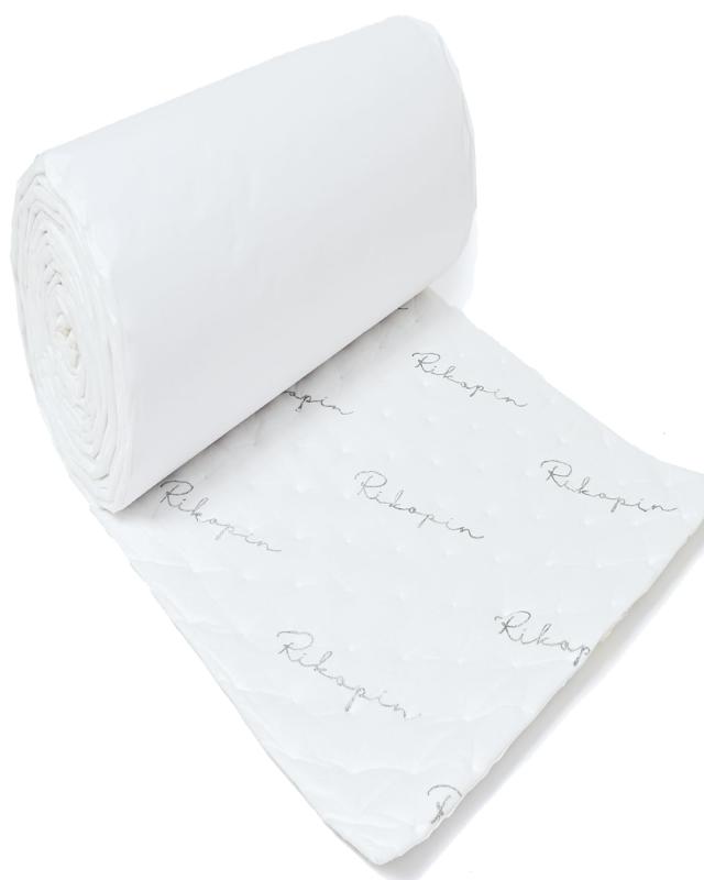 Rikopin(リコピン) デッドニング 50cm×6m シート 吸音シート デッドニングシート 吸音マット ニードルフェルト 車 吸音材【たっぷり大容量でお買い得】 高性能吸音 断熱材 断熱材 粘着シートです。6mの大容量サイズで、断熱、遮熱、遮音、吸音性が抜群 お部屋や車内など、気になる箇所にしっかり貼れてとっても便利です。車のデッドニングから、建物の断熱など幅広くお使いいただけます。 大容量サイズなので、ご友人等とシェアしてお得環境にもやさしい安心の難燃性の素材です。 粘着テープ付きで取り付けも簡単です。【サイズ】50cm×6m×5mm 【材質】ポリエステル繊維（PP + PET） 【重量】1.65kg