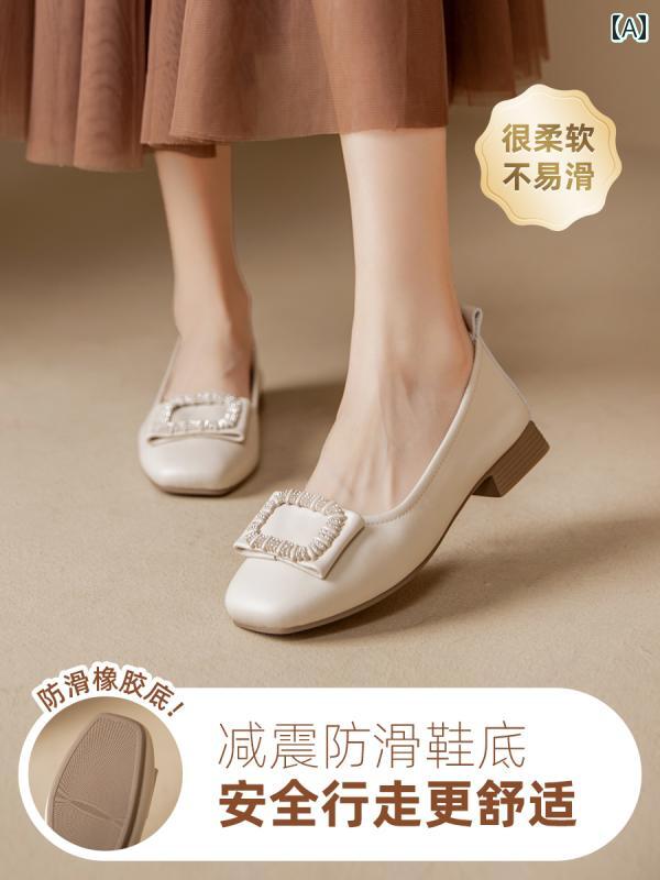 ローヒール パンプス シューズ レディース 革 ソフト ソール ファッション マザー シューズ シングル うる う 月は レディース 革靴 2025 夏に 足を 疲れさせず 快適です