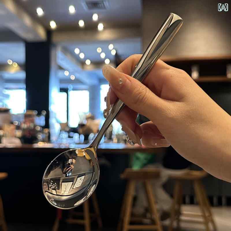スプーン　ステンレス ノーベル ディナー 同じ スタイル INOX 18 / 10 ステンレス スプーン 食事用 ド..