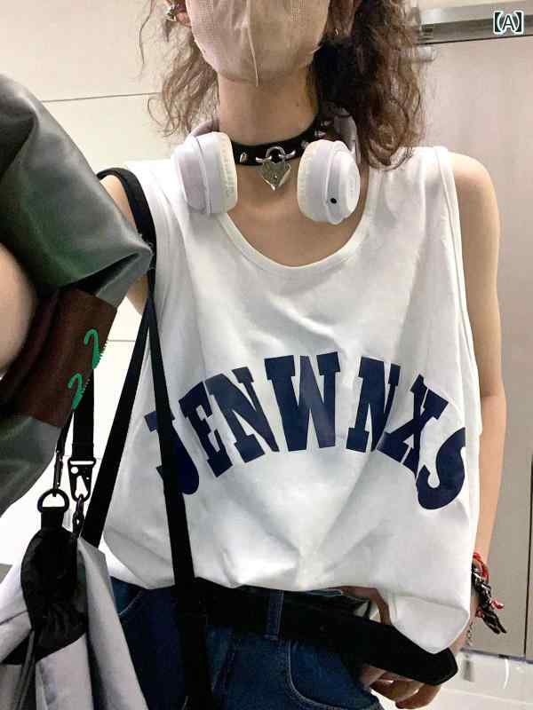 キャミソール　タンクトップ　レディース 女性が 夏に 着るに アメリカン ノースリーブ Tシャツ で シ..