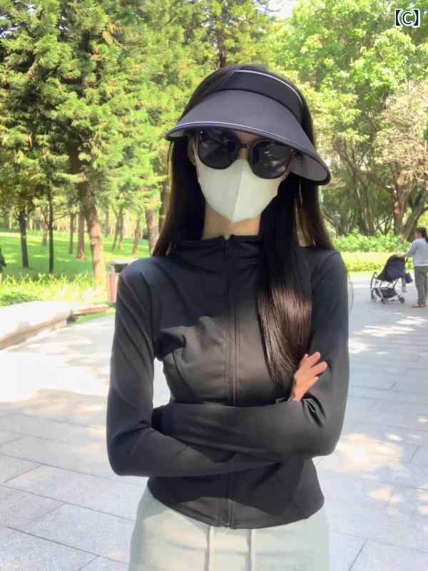 ジッパー　ジャケット　カジュアル グレーの 冷感 日焼け防止 服 女性用 2025夏用 ...