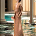 ワンピース ドレス レディース 秋で洗練風の女性らしいスタイルを演出するVネックの開襟ニットカーディガンとAラインのロングスカートの2点セットのワンピース。