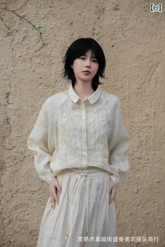 みやショップ楽天市場店のレディース 長袖 ラミー 刺繍 開襟 ブラウス 春夏 ゆったり スリム 軽量 通気性 フェミニン トップス 普段使い 綿混 再生繊維 スタンドカラー シルエット｜アングル3