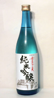 女鳥羽の泉　純米吟醸 (720ml)