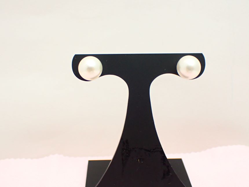 【新品】K14WG アコヤ真珠ピアス／直径9.5mm／2.7g 【質屋出店】【送料無料】【Akoya珍珠】