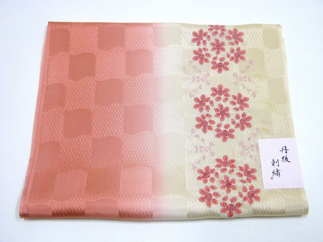 Rakuten - 【新品】正絹　薄黄色、桃色に花刺繍【質屋出店】【メール便】【代引き/宅急便不可】