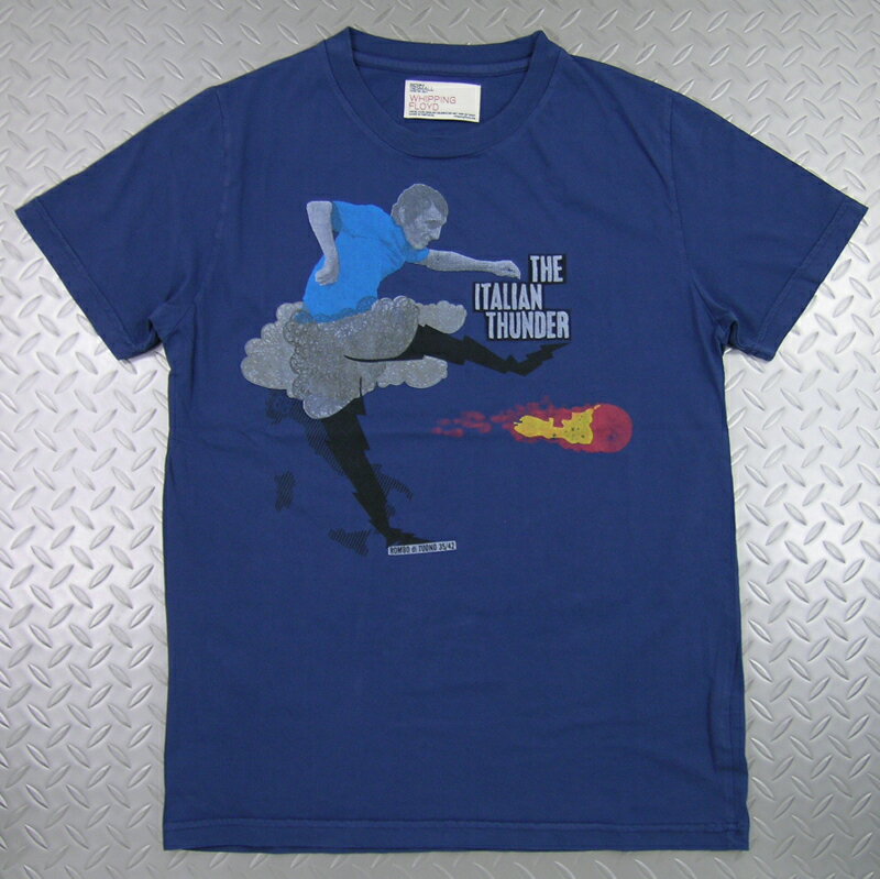 WHIPPING FLOYD(ウィッピングフロイド) CASSIUS FE3 1968 “THE ITALIAN THUNDER”(半袖プリントTシャツ) ブルー【TK-0719】