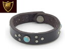 HTC(HOLLYWOOD TRADING CO.)/エイチティーシー BRACELET #B TURQUOISE 0.5 BR ターコイズ入り、スタッズレザーブレス/スタッズバングル/レザーブレスレット/リストバンド BLACK(ブラック)