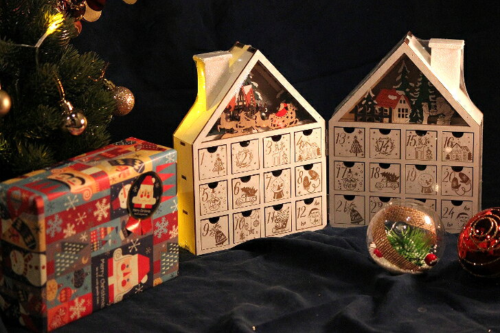 アドベントカレンダー　引き出し付き　木製　C(3)