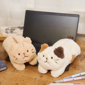 new【即日発送】【ふくふくにゃんこ】FukuFukuNyanko ぬいぐるみペンポーチ　猫/ぬいぐるみ/ペンケース..
