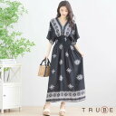new【即日発送】TRUBE【M〜L】ボヘミアン刺繍風フレアマキシワンピース (N82-239)普段着 おしゃれ着 (ワンピース単品価格)ミセス ミセスファッシ...