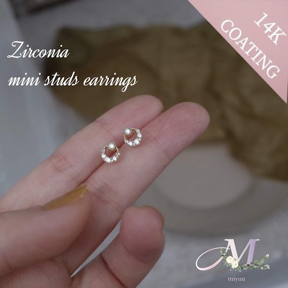 楽天市場】ミニ(モチーフ月)(ピアス|レディースジュエリー 楽天市場】ミニ(モチーフ月)(ピアス|レディースジュエリー