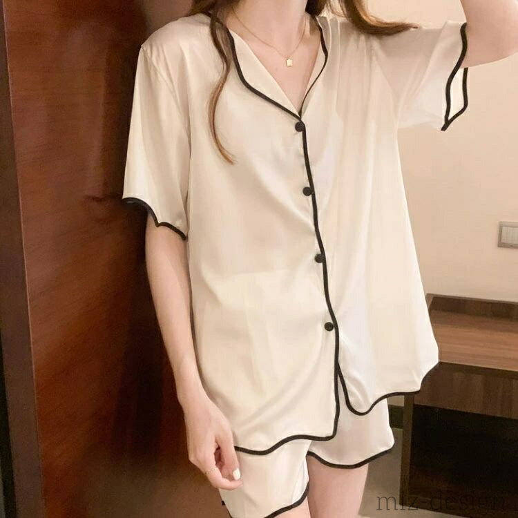 【送料無料】寝間着 部屋着 ハーフパンツ サテン調 夏 ショートパンツ トップス 半袖 パジャマ レディース セットアップ ルームウェア