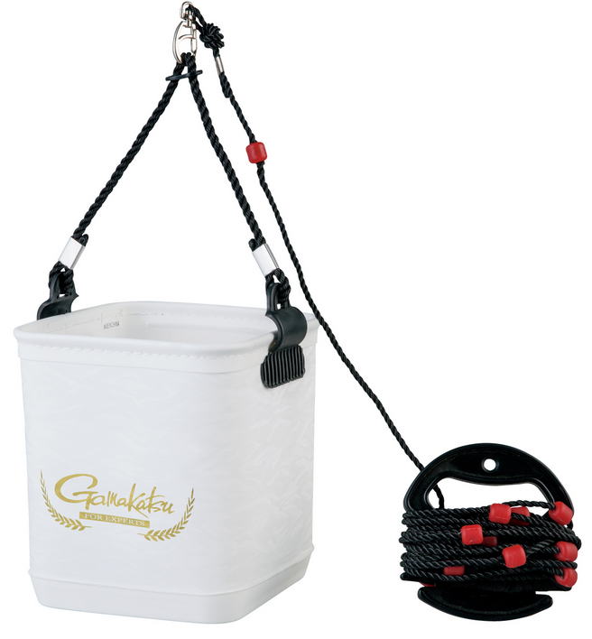 【がまかつ】水汲みバケツ(ロープ巻付) GM2517サイズ：大カラー：ホワイト【4549018729320】