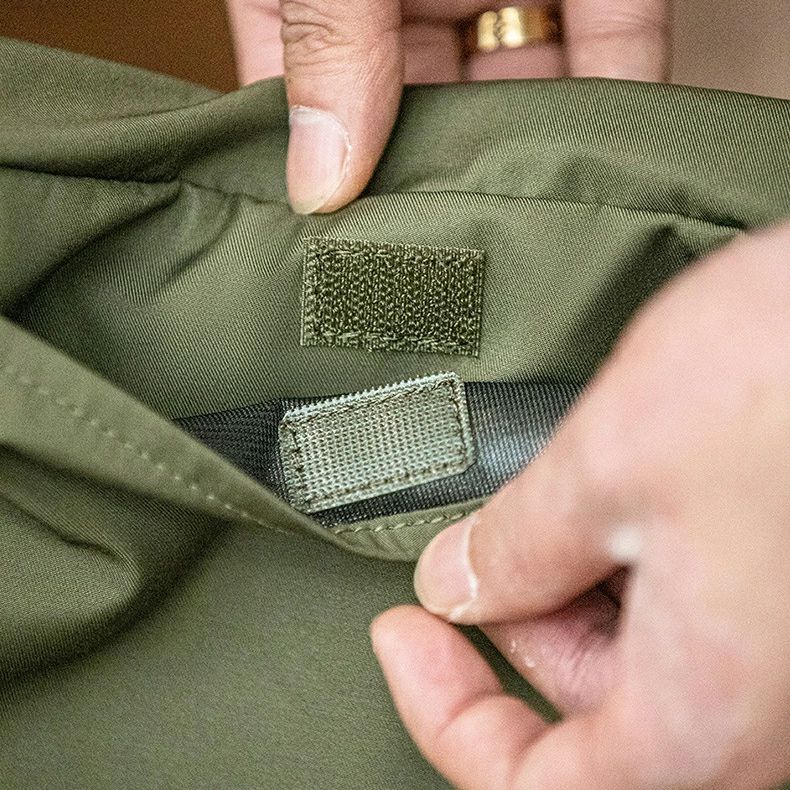 多機能 多ポケット ファニーパック 斜めがけバッグ 斜め掛け ワンショルダー おしゃれ 2WAY メンズ ショルダーバッグ