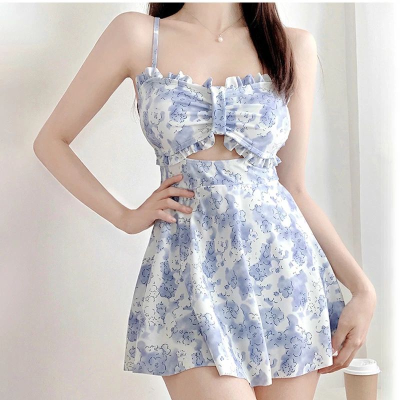 ビキニ 水着 レディース 体型カバー ハイウエスト フレア ビキニ 水着 レディース 体型カバー ハイウエスト フレア ホルター ストラップの ストライプの 魅惑的 ビキニ 水着 女性用 夏用 韓国小 胸の ホット ガール レトロ バケーション 温泉