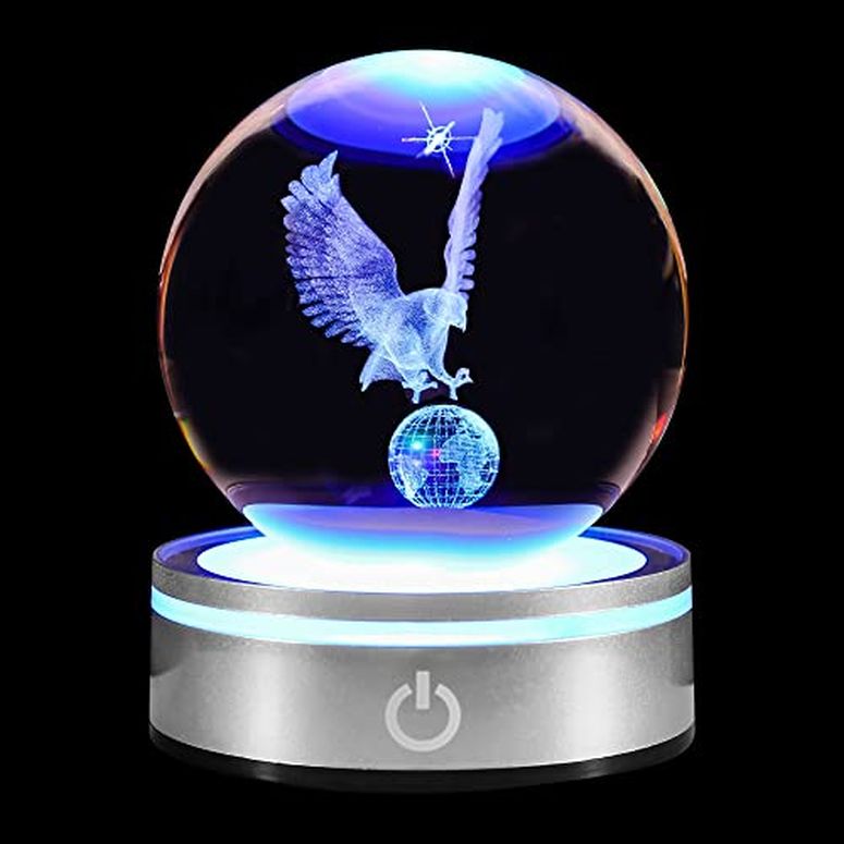 3D ꥹܡ 饹 ʪ pinyan Eagle Gift 3D Crystal Ball with LED Light B...
