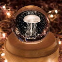 3D クリスタルボール ガラス玉 置物 3D Square Crystal LED Night Light,Warm White and 7-Color Gradient Table Lamp,Wooden Base,Suitable for Christmas,Thanksgiving, Birthdays,Valentines,Boys and Girls' Home Decoration Gift (Jellyfish) 【並行輸入品】