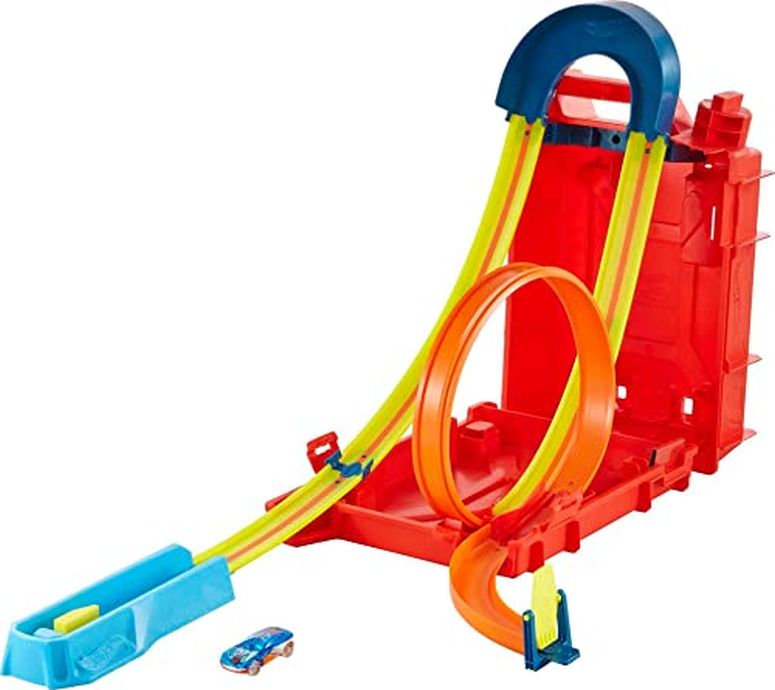 ホットウィール モンスタートラック ダウンヒルレース プレイセット Hot Wheels Track Builder Unlimited Fuel Can Stunt Box, Track Building Pack for Stunting & Racing, Toy Car & Track Storage, Connects to Other Sets, Gift for Kids 6 Year 【並行輸入品】