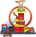 ホットウィール モンスタートラック ダウンヒルレース プレイセット Hot Wheels City with 1 Toy Car, Kid-Powered Elevator, Water-Like Ramp, Track-Play Features, Connects to Other Sets, Fire Station with Super Loop 【並行輸入品】