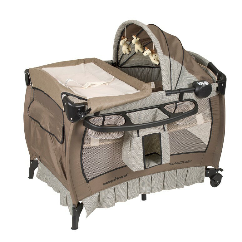 ベビーベッド 成長に会わせて使い分け プレイヤード Baby Trend Deluxe Nursery Center, Haven Wood 【並行輸入品】