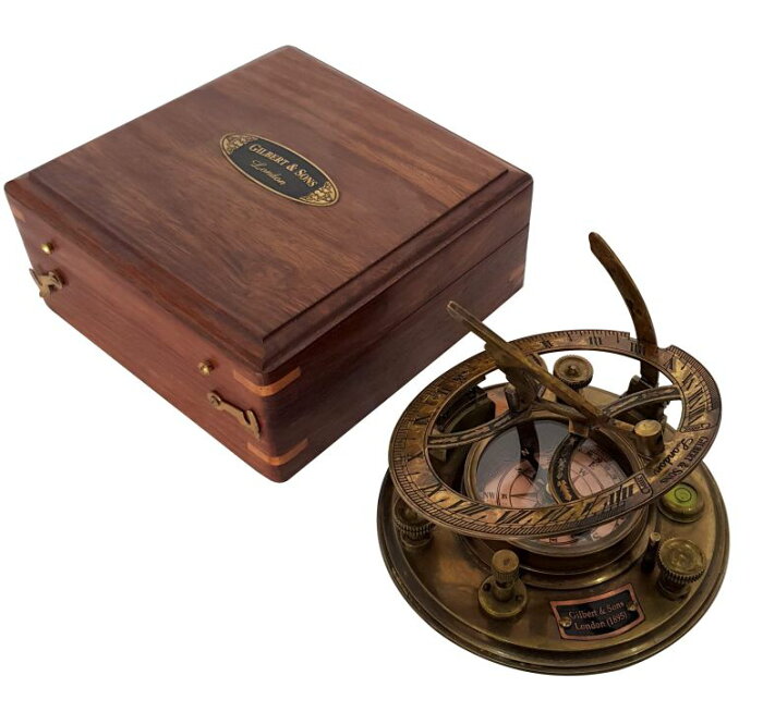 真鍮製 日時計 コンパス 真ちゅう サンダイアル Antique Nautical Big Brass Sundial Compass Gilbert & Sons Retro Wooden Collectible Box 送料無料 【並行輸入品】