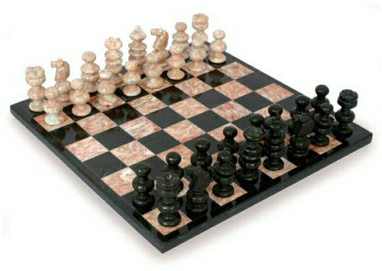 チェスセット NOVICA Hand Carved Rose Pink and Black Marble Stone Chess Set, Glorious Battle