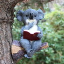 ガーデンライトLEDソーラーライト ソーラーパワー JARPSIRY Sitting Koala Tree Hugger with Solar LED Light, Koala Reading Book Garden Statue, Resin Animal Figurine Outdoor Decor, Yard Art Sculpture for Lawn, Yard, Patio, Porch Ornament 【並行輸入品】