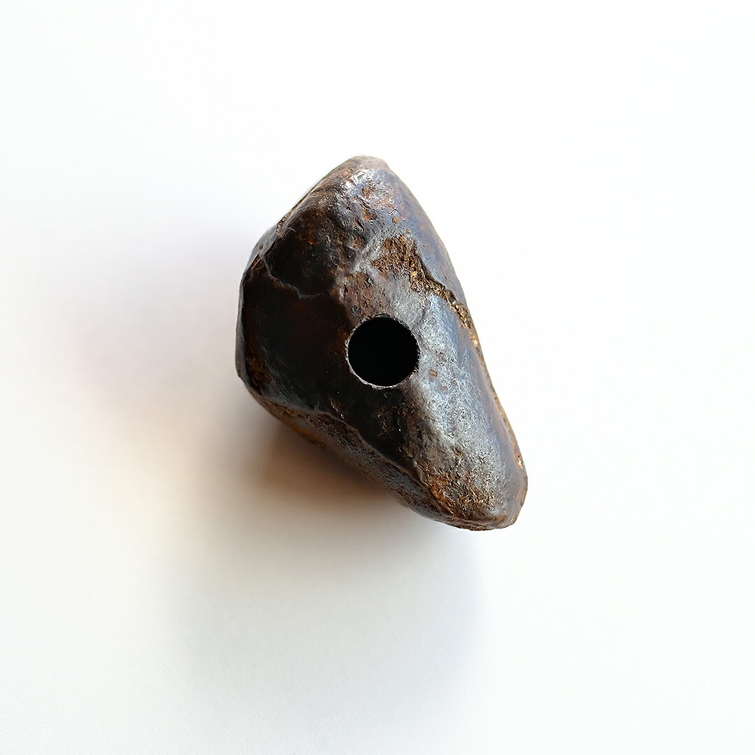 【さざれし工房】 石笛 「壺石谷 GOLD」 褐鉄鉱 （鹿児島県産） リモナイト ライモナイト 一点物 無着色 パワーストーン お守り 縁起物 ギフト プレゼント 贈答品 縁起物 誕生日 記念日【送料無料】