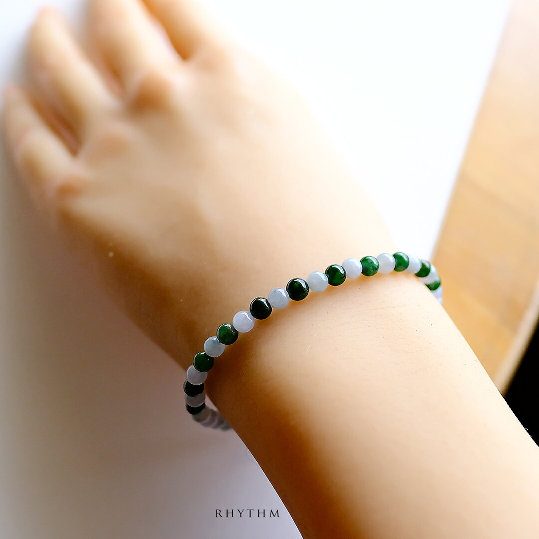 翡翠(ヒスイ) 丸玉ブレスレット『RHYTHM』（グリーン＆ホワイト翡翠/内周16.5cm）一点物 無着色 上質 ミャンマー産天然ひすい ジェダイト 硬玉 天然石 パワーストーン 5月誕生石 プレゼント ビーズ ワイヤー【送料無料】