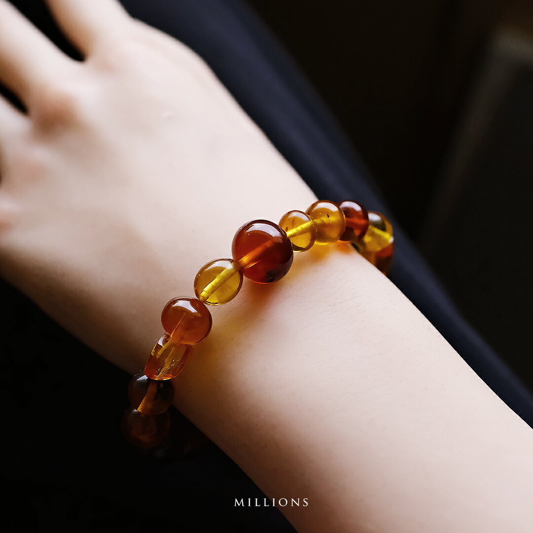琥珀丸玉ブレスレット『MILLIO...