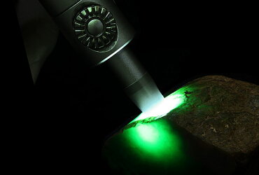 NITECOREGEM8JewelerLight翡翠専用ライト