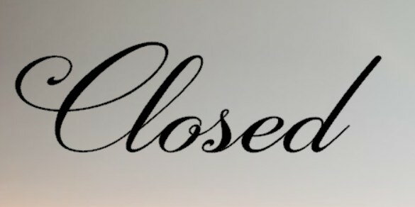 ウォールステッカー ドアサイン クローズ Sサイズ closed 壁紙 玄関 お店 レストラン カフェ メール便 送料無料 シンプル 壁シール 壁ステッカー デコレーション インテリア マンション はがせる おしゃれ モノトーン wall sticker シール 巣ごもり