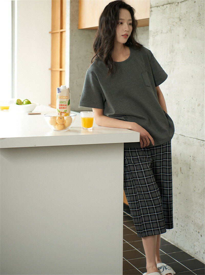 MK-Houseのペア パジャマ 半袖 夏 綿100% 男女2着 セット カジュアル 大きいサイズ シンプル 綿 高級 カップル ペア ルームウェア 春夏 ペアパジャマ 結婚祝い プレゼント お祝い カップル おもしろ ペア パジャマ 夫婦 ギフト 上下セット レディース 部屋着 メンズ パジャマ｜アングル3