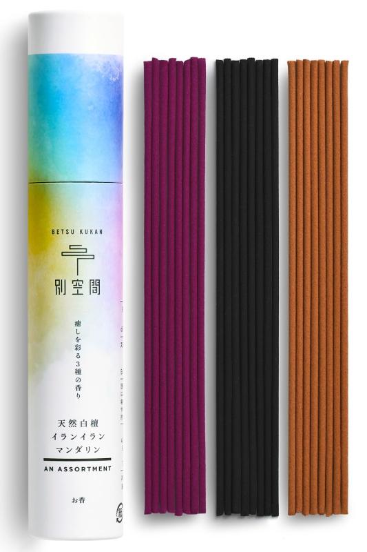 樂天商城 - 別空間 お香 届いた日から日を灯すだけ お香立て付 3種の香り 癒しの空間 母の日 プレゼント 24本 国産 線香 癒し アロマ リラックス お香り ギフト