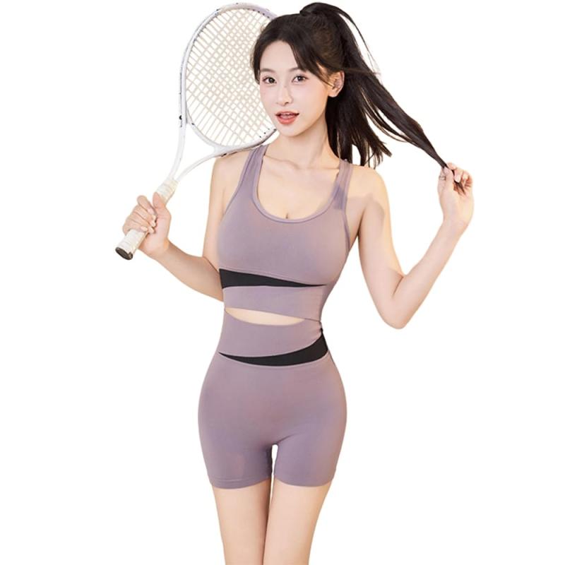 [Karsaer] スポーツウェア レディース ノースリーブ ヨガウェア上下セット おしゃれ クロップド 短め 半ズボン 通気性 伸縮性 吸汗速乾 ワークアウトセット トレーニングウェア カップ付き ヨ