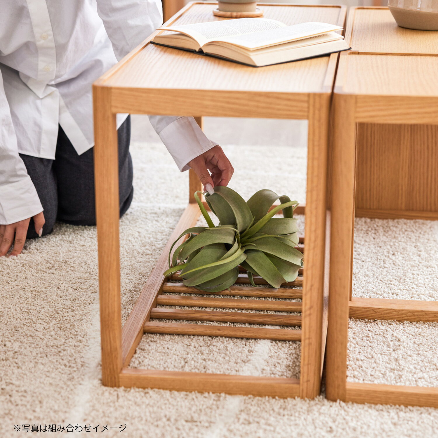 IKASAS イカサ サイドテーブル 天然木 木製 無垢 完成品 角型 リビング シンプル 高さ 42cm オーク ウォルナット アパートメント ティーテーブル [3]