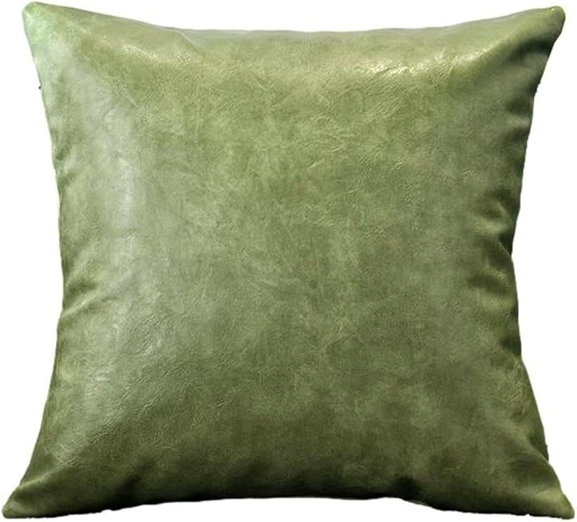 バリエーションコード : 2buthpoj85商品コード2but5h93vn商品名クッションカバー 45x45cm 本革のような質感 PUレザー おしゃれ 座布団 カバー 背当て 枕 カバー ソファー フェイクレザー 正方形 インテリア 装飾ブランドQueen-bカラーグリーンサイズ等45cmx45cm(1 枚組)まるで本革のような高級感を持つフェイクレザー素材のクッションカバー。しっとりとした手触りと自然なシワ感が特徴で、どんなインテリアにもマッチする上品なデザインです。撥水性があり、お手入れも簡単。汚れが付きにくく、日常使いに最適です。カラーは落ち着いたトーンからアクセントになる鮮やかな色まで豊富に揃っています。背面にはファスナー付きで、クッションの出し入れもスムーズ。リビングや寝室の雰囲気をワンランクアップさせるアイテムです。サイズ：45x45cm素材：PUレザー＊この商品はカバーのみの販売です。中身は付属しておりませんのでご注意下さい。※ 他ネットショップでも併売しているため、ご注文後に在庫切れとなる場合があります。予めご了承ください。※ 品薄または希少等の理由により、参考価格よりも高い価格で販売されている場合があります。ご注文の際には必ず販売価格をご確認ください。※ 沖縄県、離島または一部地域の場合、別途送料の負担をお願いする場合があります。予めご了承ください。※ お使いのモニタにより写真の色が実際の商品の色と異なる場合や、イメージに差異が生じることがあります。予めご了承ください。※ 商品の詳細（カラー・数量・サイズ 等）については、ページ内の商品説明をご確認のうえ、ご注文ください。※ モバイル版・スマホ版ページでは、お使いの端末によっては一部の情報が表示されないことがあります。すべての記載情報をご確認するには、PC版ページをご覧ください。