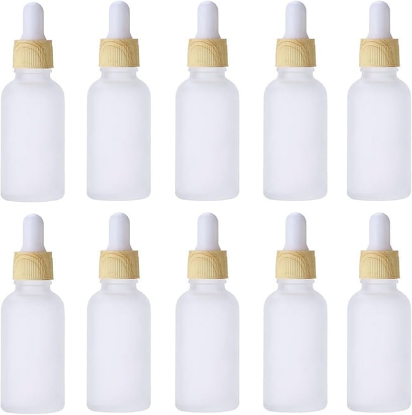 バリエーションコード : 2bu4udugyg商品コード2b9gxdfdyw商品名スポイトボトル ガラス アロマ瓶 コスメ 詰替え 保存容器 遮光 アロマボトル 精油 香水 小分け用 10本セットブランドAsdaysサイズ等30ml10本「木目が可愛いスポイトボトル」ふたの部分がスポイトになっている木目が可愛い遮光瓶です。10本セットでそれぞれ小分けにして使えます。「強度の高いガラス製」強度が高いガラス製の遮光瓶のため丸洗いして何回も使えます。衛生的に使えてコスパも良いです。「美容液やアロマオイルに」耐久性も高いので様々な用途で使うことができます。紫外線、アルコールにも耐性があります。「商品内容」木目スポイトボトル 10本セット　サイズ：3x3x10.4（cm）　材質：ガラス製「オリジナルパッケージ付」Asdaysブランドより、オリジナルパッケージでお客様の元へお届けいたします。商標登録第6473556号※ 他ネットショップでも併売しているため、ご注文後に在庫切れとなる場合があります。予めご了承ください。※ 品薄または希少等の理由により、参考価格よりも高い価格で販売されている場合があります。ご注文の際には必ず販売価格をご確認ください。※ 沖縄県、離島または一部地域の場合、別途送料の負担をお願いする場合があります。予めご了承ください。※ お使いのモニタにより写真の色が実際の商品の色と異なる場合や、イメージに差異が生じることがあります。予めご了承ください。※ 商品の詳細（カラー・数量・サイズ 等）については、ページ内の商品説明をご確認のうえ、ご注文ください。※ モバイル版・スマホ版ページでは、お使いの端末によっては一部の情報が表示されないことがあります。すべての記載情報をご確認するには、PC版ページをご覧ください。